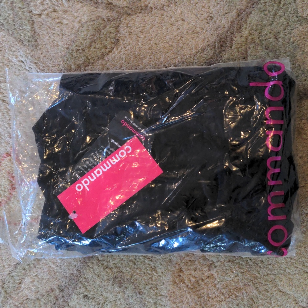 Commando® Control Leggings - Picture 3 of 5